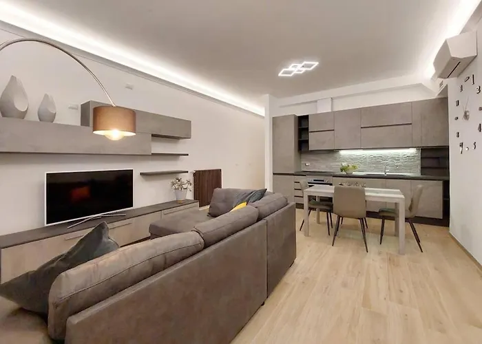 Aventino Contemporary Rome