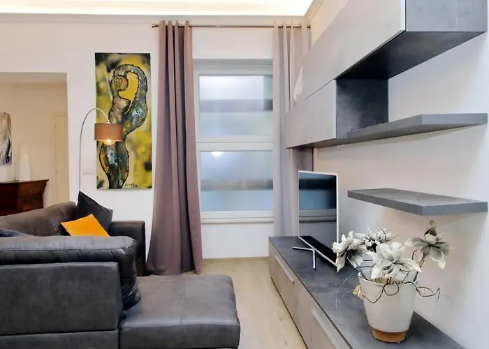 Aventino Contemporary Rome