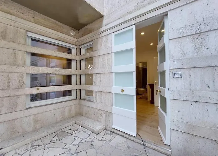 Aventino Contemporary Rome