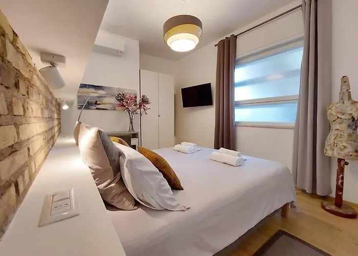 Aventino Contemporary Appartement *