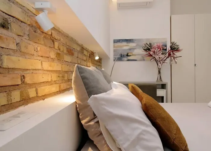 Aventino Contemporary * Rome