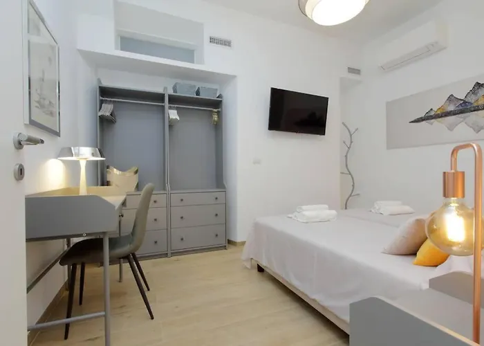 Aventino Contemporary Appartement
